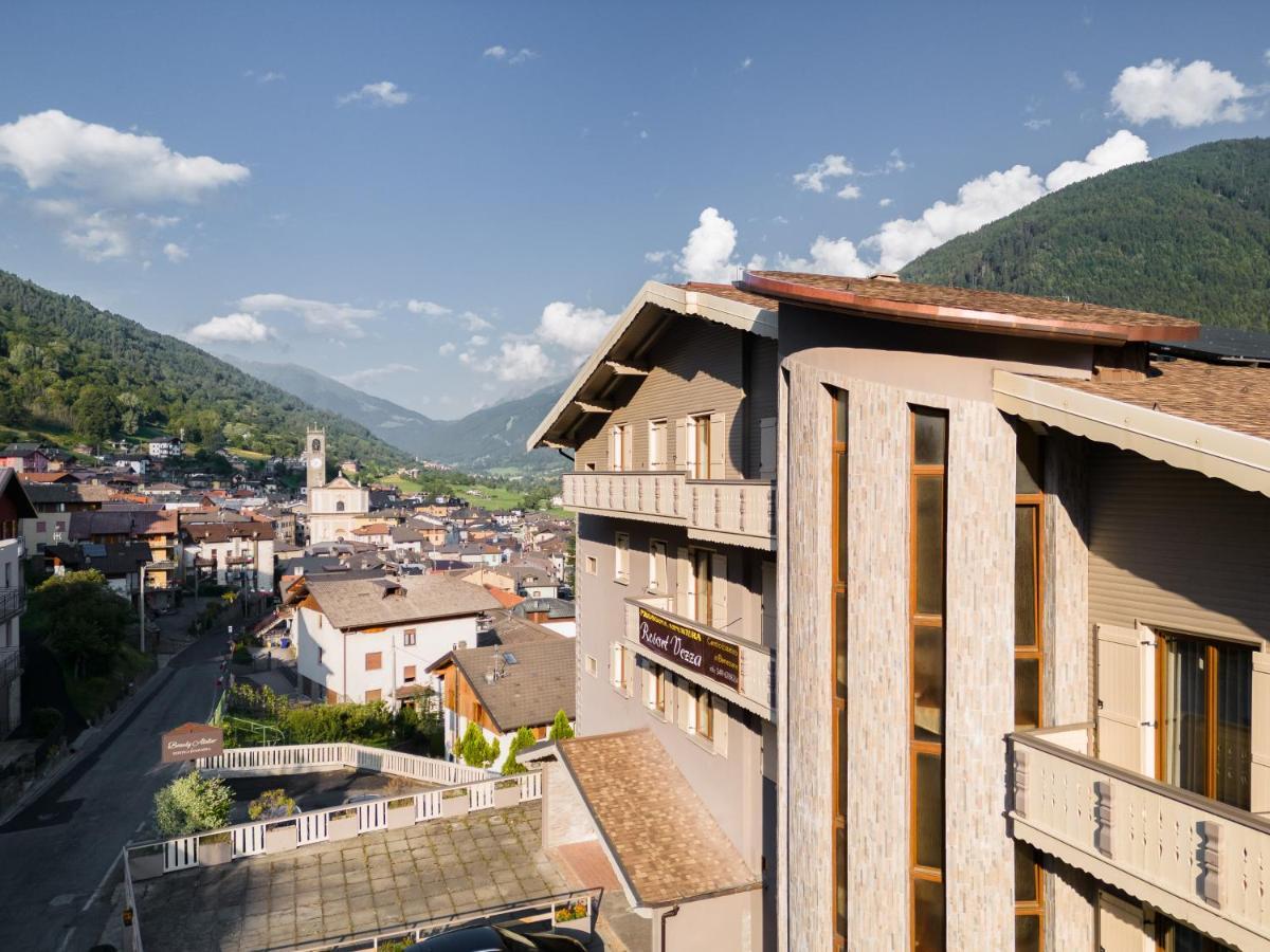 Hotel Vezza Alpine Lodge & Spa 베짜 도글리오 외부 사진