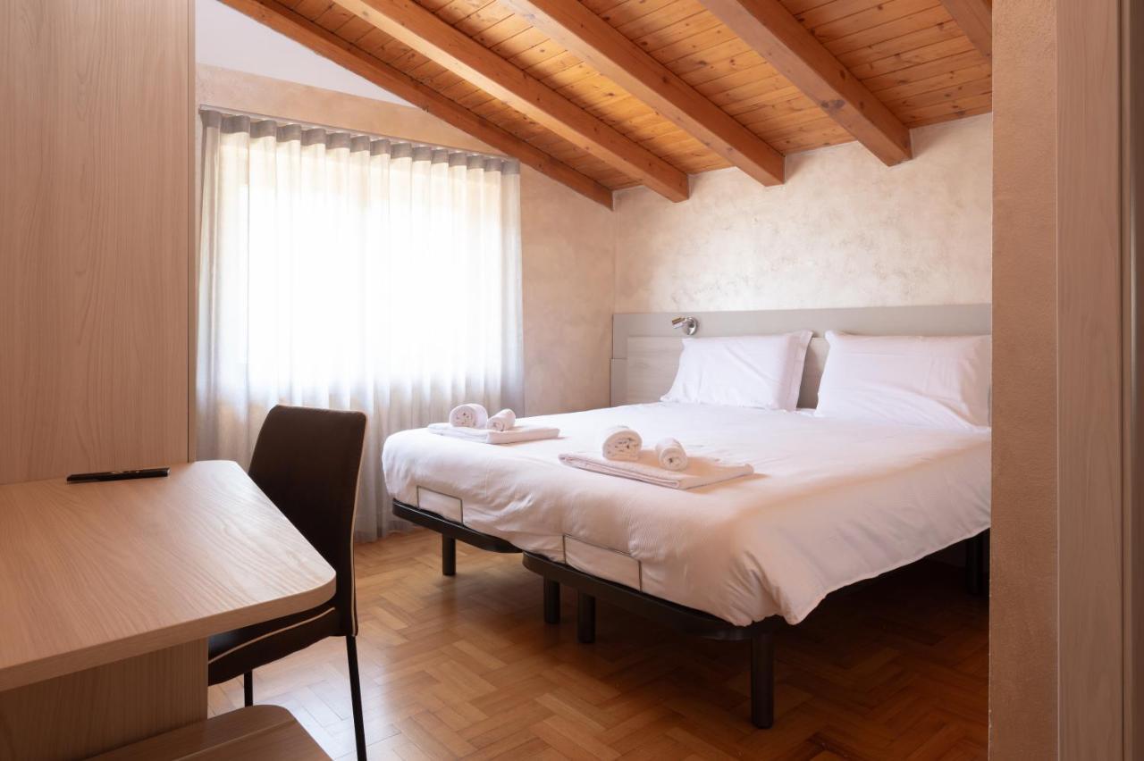 Hotel Vezza Alpine Lodge & Spa 베짜 도글리오 외부 사진