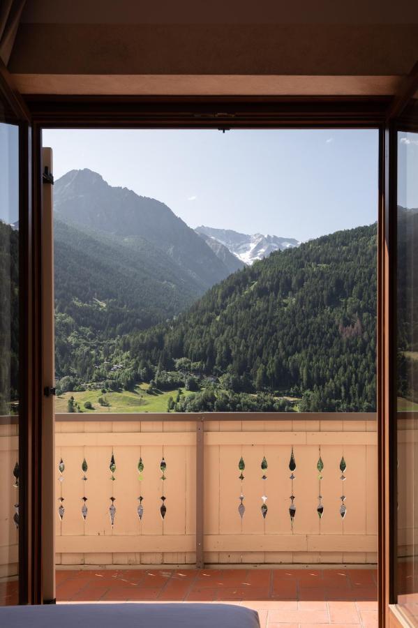 Hotel Vezza Alpine Lodge & Spa 베짜 도글리오 외부 사진